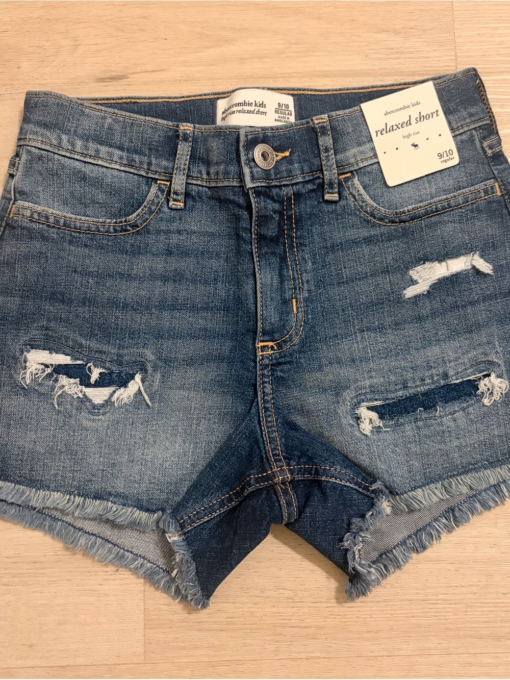 NWT Abercrombie Girls Distressed Jean Shorts